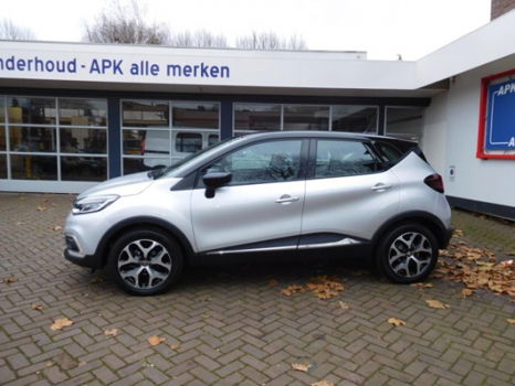 Renault Captur - TCe 90 pk Intens/Navi/17 Inch Lmv /Parkeersensoren - 1