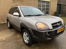 Hyundai Tucson - 2.0i Style Trekhaak, Lichtmetalen velgen, Climate control