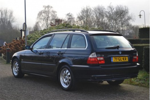 BMW 3-serie Touring - 320i Executive Automaat Leder Pdc Lm-Velgen + Inruil Mogelijk - 1