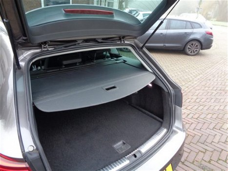 Seat Leon ST - 1.6 TDI Ecomotive Lease Sport LEER NAVIGATIE TREKHAAK PDC - 1