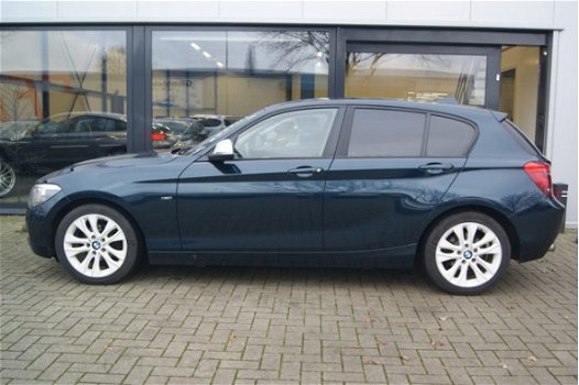 BMW 1-serie - 116i Urban Line 5deurs - 1