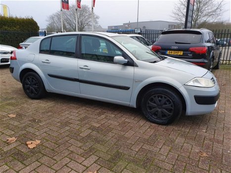 Renault Mégane - 1.6-16V Expression Comfort - 1