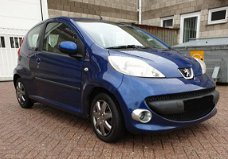 Peugeot 107 - 1.0-12V XS