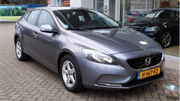 Volvo V40 - 1.5 T2 R-DESIGN AUTOMAAT Navi | Cruise | Stoelverwarming - 1