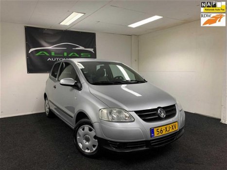 Volkswagen Fox - 1.2 Trendline 2007 - Grijs - NAP - 1