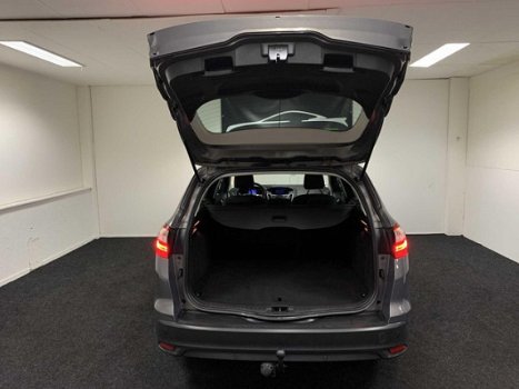 Ford Focus Wagon - 1.6 TDCI ECOnetic Lease Titanium 2013 Bruin AIRCO -Navigatie - USB/AUX/PDC - NAP - 1