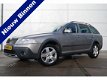 Skoda Octavia Combi - 2.0 TDI (140 PK) Scout 4x4 / Navigatie/ Climate/ Telefoon/ Cruise-controle/ Tr - 1 - Thumbnail