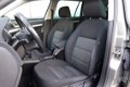 Skoda Octavia Combi - 2.0 TDI (140 PK) Scout 4x4 / Navigatie/ Climate/ Telefoon/ Cruise-controle/ Tr - 1 - Thumbnail