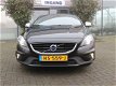 Volvo V40 - 2.0 D2 R-Design Business 1e EIG NAVI XENON CRUISE NL AUTO - 1 - Thumbnail