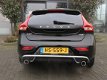 Volvo V40 - 2.0 D2 R-Design Business 1e EIG NAVI XENON CRUISE NL AUTO - 1 - Thumbnail