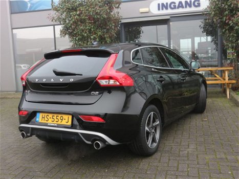 Volvo V40 - 2.0 D2 R-Design Business 1e EIG NAVI XENON CRUISE NL AUTO - 1