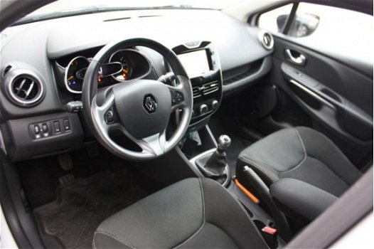 Renault Clio - 0.9 TCe ECO NIGHT&DAY NAVIGATIE PDC PRIVAT GLAS - 1