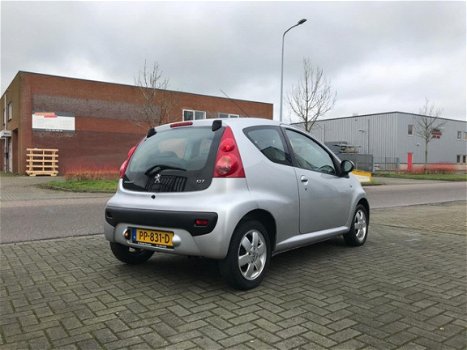 Peugeot 107 - 1.0-12V XR NIEUWE APK/AIRCO/ELEK.RAMEN/CENTRALE DEURVERGRENDELING - 1