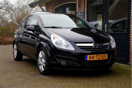 Opel Corsa - 1.4-16V Sport | NAP |PANORAMA | AIRCO - 1