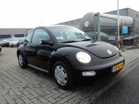 Volkswagen New Beetle - 1.6 75KW Nieuwe APK - 1