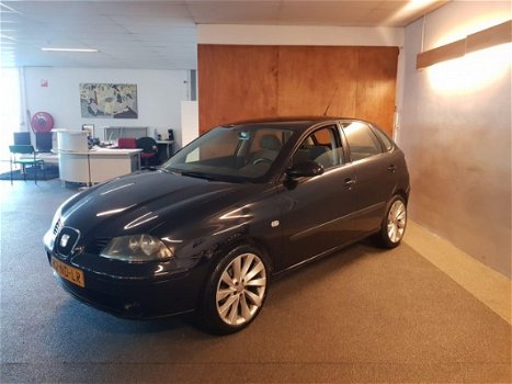 Seat Ibiza - 1.4-16V Signo Apk Nieuw, Cruise control, Clima, E-Ramen, Lm velgen, Trekhaak, N.A.P, To - 1