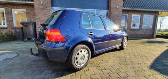 Volkswagen Golf - 1.4-16V - 1