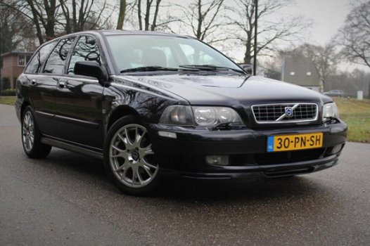 Volvo V40 - 2.0 T Europa Nordic 163pk Sport Airco 2.0t T4 NAP - 1