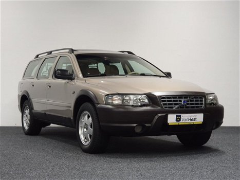 Volvo V70 Cross Country - XC Youngtimer, zeer netjes - 1