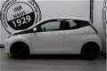 Toyota Aygo - 1.0 VVT-i x-play AIRCO 15 INCH CAMERA EL PAKKET - 1 - Thumbnail