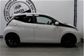 Toyota Aygo - 1.0 VVT-i x-play AIRCO 15 INCH CAMERA EL PAKKET - 1 - Thumbnail