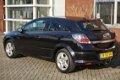 Opel Astra GTC - 1.6 Executive Airco Navi Trekhaak NAP APK - 1 - Thumbnail