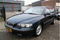 Volvo V70 - 2.4 D5 AWD Geartronic AUT Leer 4x4 Airco 2003 - 1 - Thumbnail