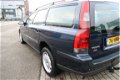 Volvo V70 - 2.4 D5 AWD Geartronic AUT Leer 4x4 Airco 2003 - 1 - Thumbnail