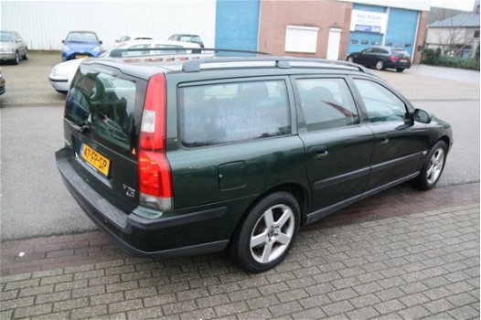 Volvo V70 - 2.4 T 200 PK AUT Airco 5Drs 2000 APK - 1