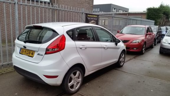 Ford Fiesta - 1.25 Trend / Airco / Nieuwe APK - 1