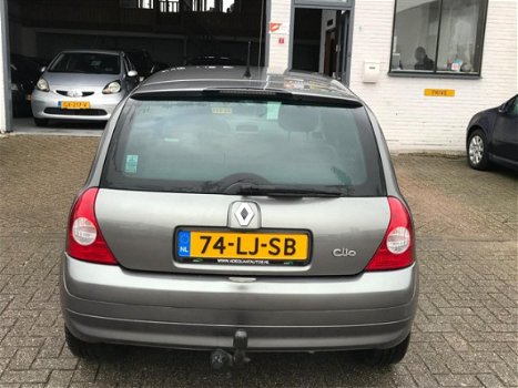 Renault Clio - 1.6-16V Dynamique Climate/ Cruise/ NAP/ APK - 1