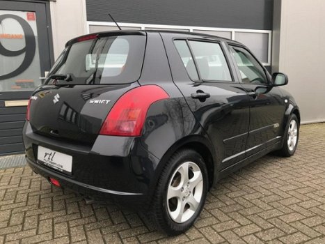 Suzuki Swift - 1.3 Shogun 5-deurs | AIRCO | elektr. pakket | LM | Zeer nette staat | Rijklaar | Gara - 1