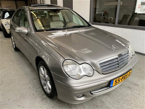 Mercedes-Benz C-klasse - 200 K. Elegance / Leder/ Schuifdak/ Lm velgen / Zeer netjes - 1