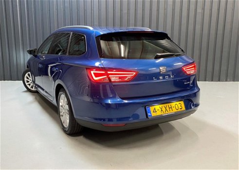 Seat Leon - 1.6 TDI 110PK Ecomotive Style Business Matrix Led Navi Cruise control - 1