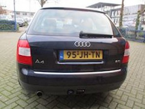 Audi A4 Avant - 2.0 5V Exclusive - 1