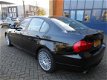 BMW 3-serie - 318i Executive zwartmet.2009 facelift - 1 - Thumbnail