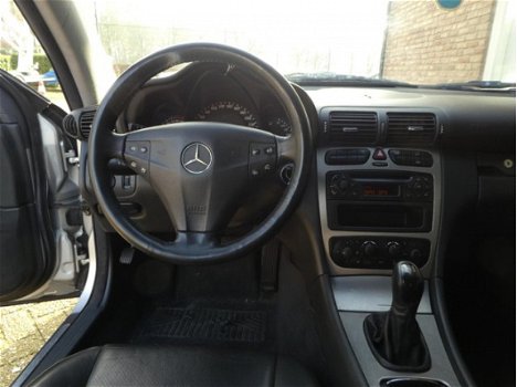 Mercedes-Benz C-klasse Sportcoupé - 180 Leder / Airco / Dealeronderhouden - 1