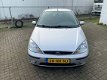 Ford Focus - 1.6-16V Ghia, airco.nieuw APK - 1 - Thumbnail