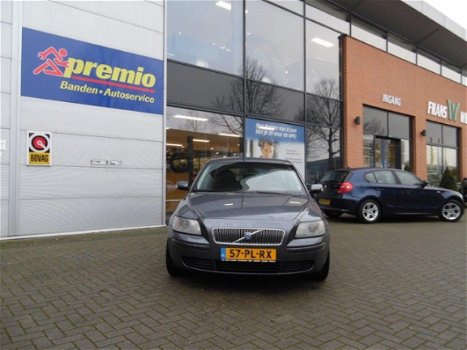 Volvo V50 - 2.0D Momentum, Airco, sportvelgen - 1