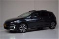 Volkswagen Golf - 1.4 TSI GTE 204PK EX BTW/Panoramadak/Xenon/Trekhaak/ORG.NED&1eEIG/18