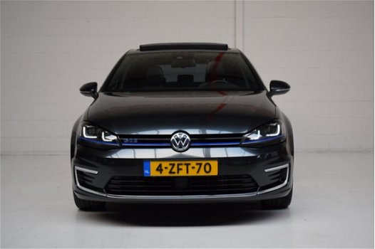 Volkswagen Golf - 1.4 TSI GTE 204PK EX BTW/Panoramadak/Xenon/Trekhaak/ORG.NED&1eEIG/18