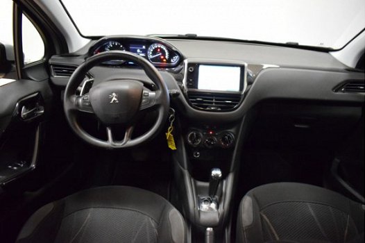 Peugeot 208 - 1.4 e-HDi Active Automaat/Navigatie/5 Deuren/Cruise/ - 1