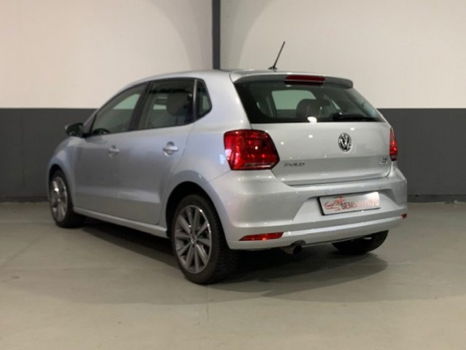 Volkswagen Polo - 1.2 TSI Comfortline Business R Slechts 7809 km Nieuw - 1