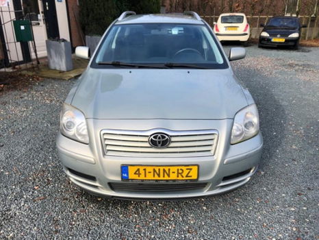 Toyota Avensis Wagon - 1.8 VVTi Linea Terra ( Airco en Nieuwe Apk ) - 1