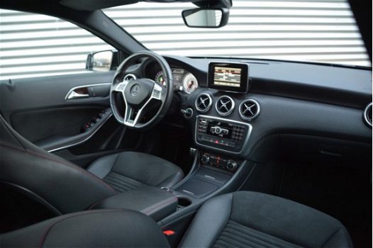Mercedes-Benz A-klasse - 180 AMG Night edition | Adap. cruise | Xenon | PDC V+A | ORIG.NL & NAP | Li - 1