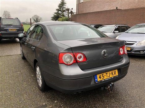 Volkswagen Passat - 1.9 TDI Trendline airco, keurige Dealerauto met NAP - 1