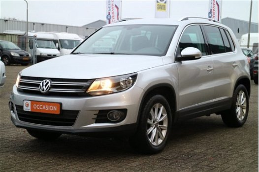 Volkswagen Tiguan - 1.4 TSI Sport&Style | Navi | Alcantara | 1800 KG Trekgewicht | - 1