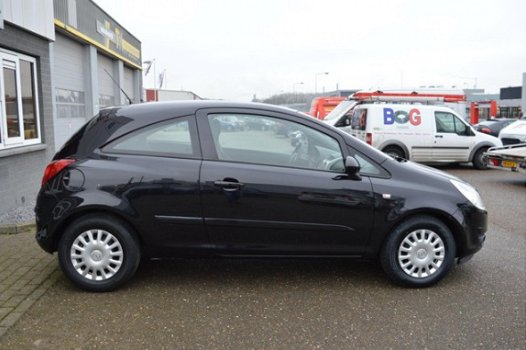 Opel Corsa - 1.0-12V Essentia Airco, Rijklaar - 1