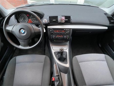 BMW 1-serie - 116i Executive / Clima / 5DRS / LM / Stoelverwarming - 1