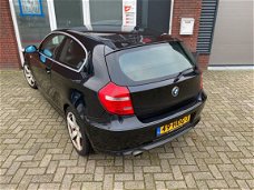 BMW 1-serie - 116i Business Line / Clima / Cruise / NAP